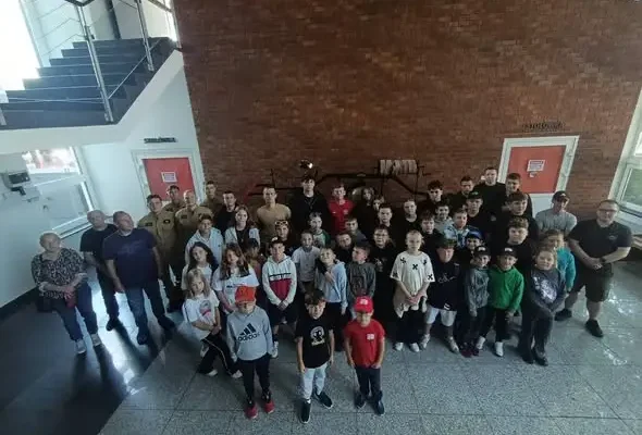 Młodzi strażacy z gminy Wschowa na wyjeździe integracyjnym w Poznaniu