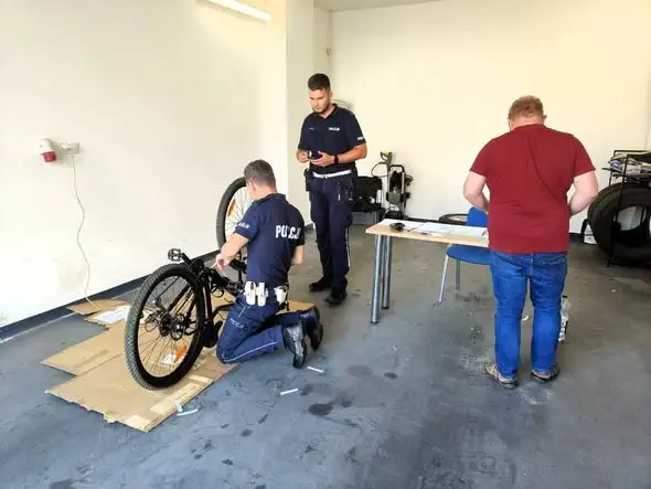 Wschowa: Policja oznakowała 14 rowerów w akcji „Bezpieczny Rower”