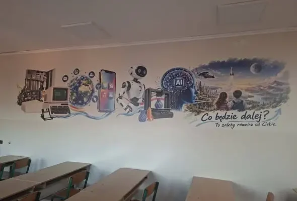 Pracownia informatyczna w szkole we Wschowie po remoncie
