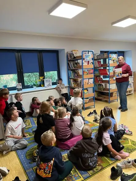Październikowe lekcje biblioteczne dla najmłodszych uczniów